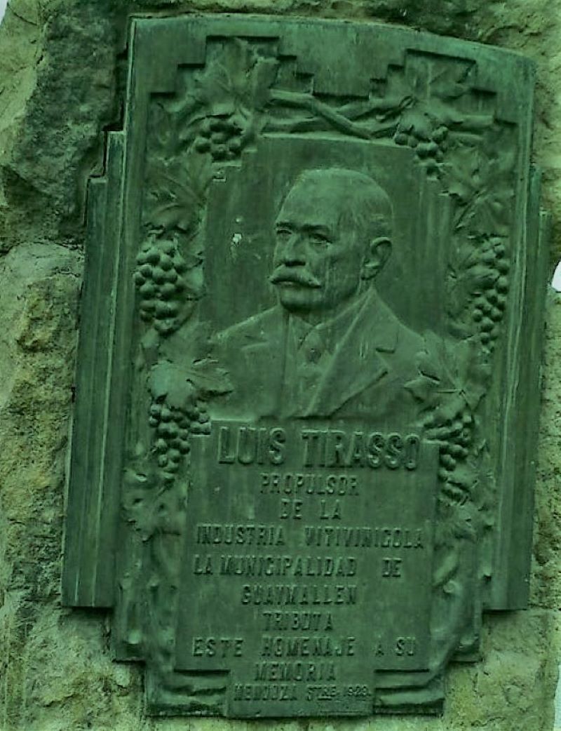 Luis Tirasso - Monolith